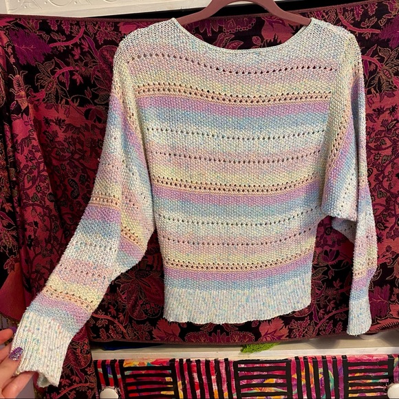 VINTAGE KNIT PASTEL SWEATER - Picture 2 of 5